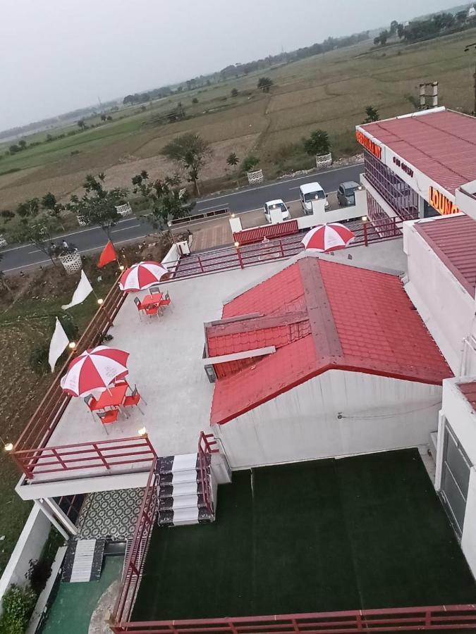 Gods County. Resort & Banquets Tarapith Luaran gambar
