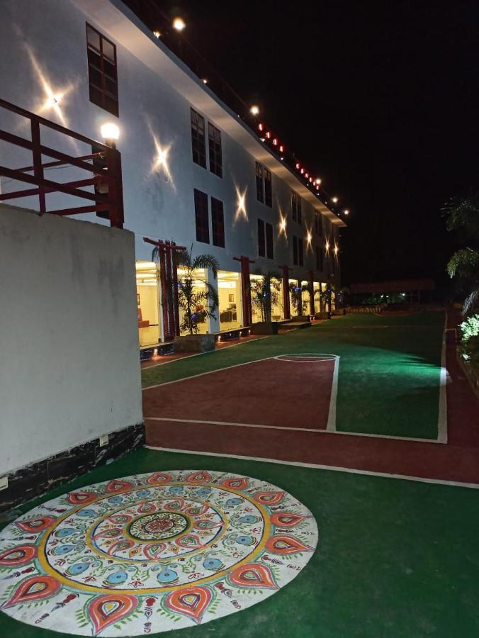 Gods County. Resort & Banquets Tarapith Luaran gambar